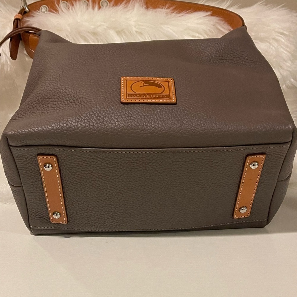 Dooney & Bourke Bag - Picture 6 of 6